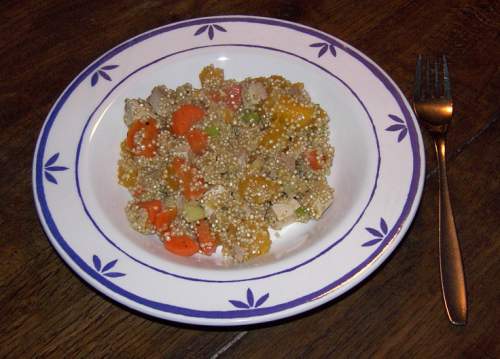 K�rbis-Quinoa-Pfanne auf Teller