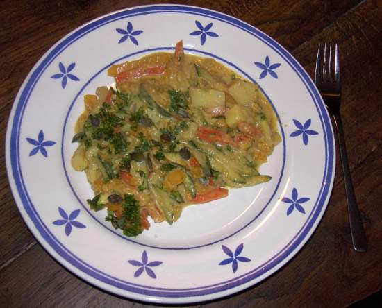 K�rbis-Curry auf Teller
